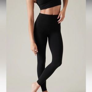 Athleta 7/8 Elation Leggings